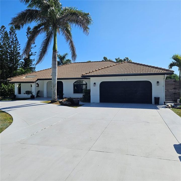 待售: $775,000 (3 贝兹, 2 浴室, 2153 平方英尺)