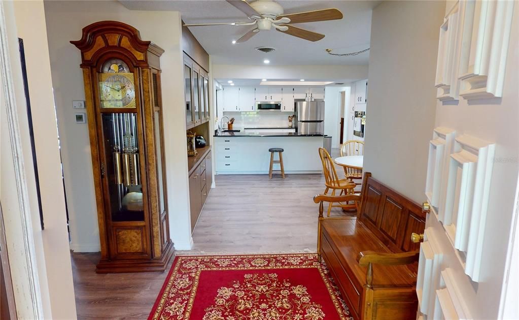 待售: $475,000 (3 贝兹, 2 浴室, 1838 平方英尺)