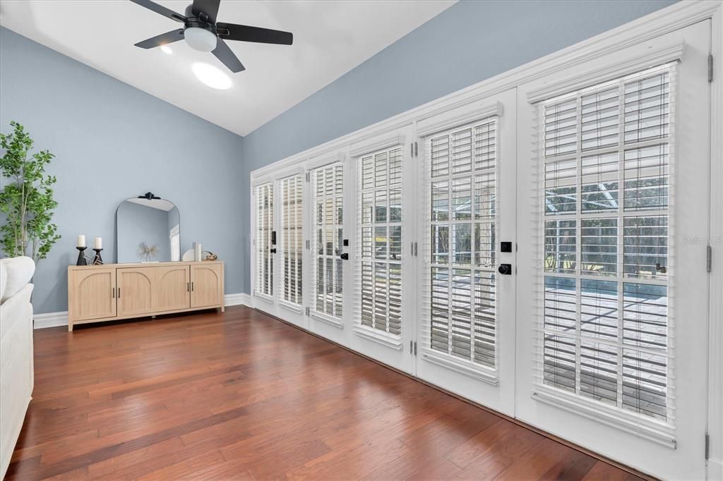 待售: $725,000 (4 贝兹, 4 浴室, 3288 平方英尺)