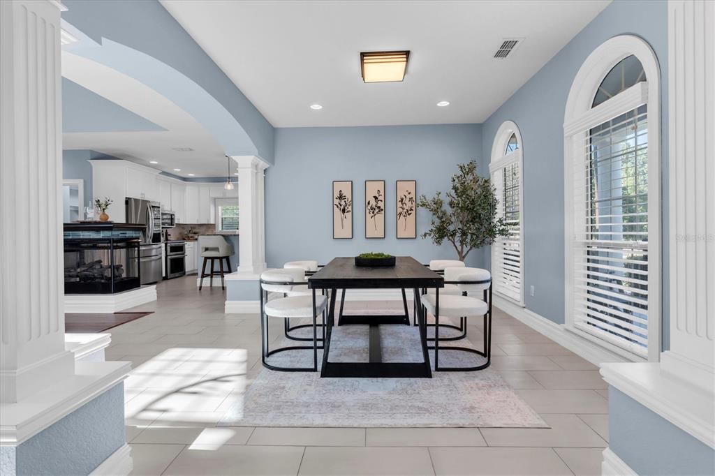 待售: $725,000 (4 贝兹, 4 浴室, 3288 平方英尺)