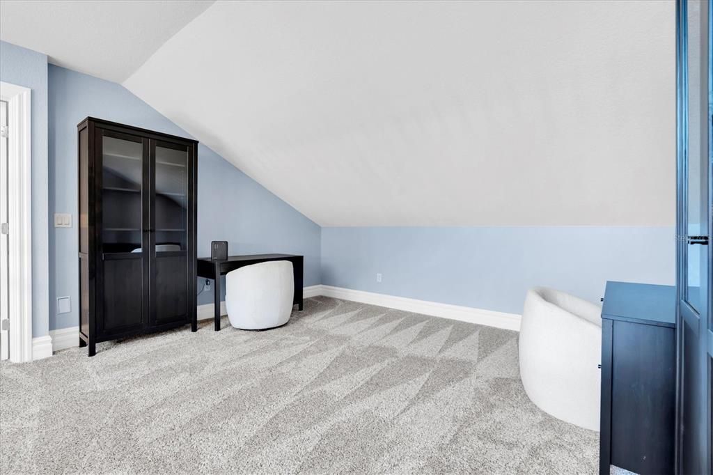 待售: $725,000 (4 贝兹, 4 浴室, 3288 平方英尺)