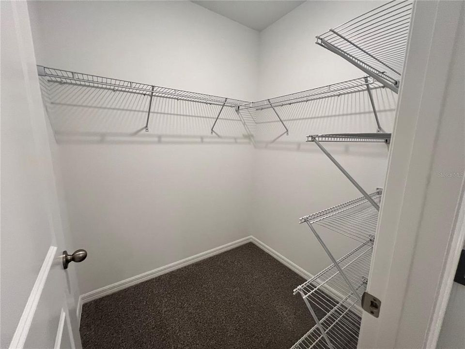 En Renta: $2,350 (3 camas, 2 baños, 1673 Pies cuadrados)