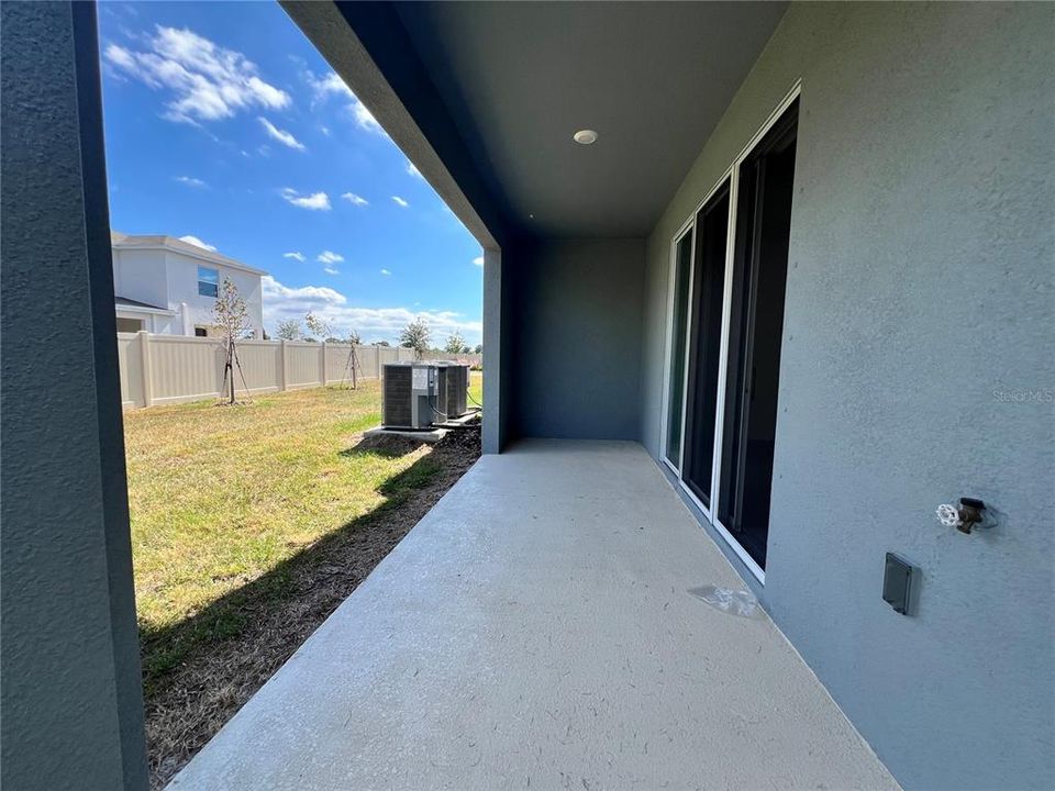 En Renta: $2,350 (3 camas, 2 baños, 1673 Pies cuadrados)