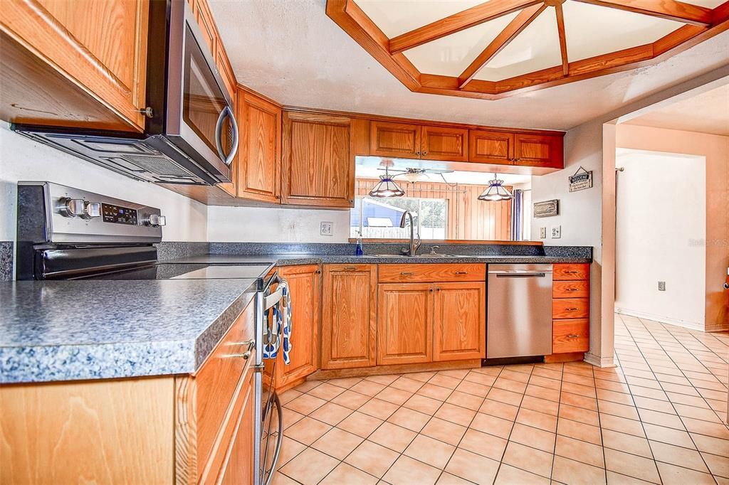 待售: $497,988 (3 贝兹, 2 浴室, 1626 平方英尺)