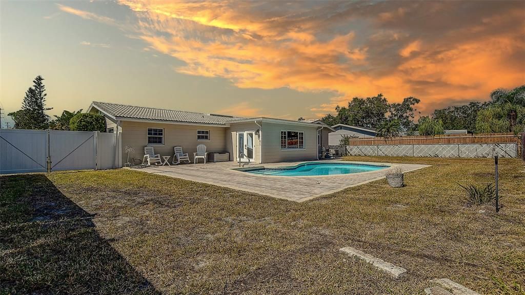 待售: $497,988 (3 贝兹, 2 浴室, 1626 平方英尺)