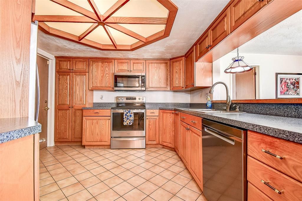 待售: $497,988 (3 贝兹, 2 浴室, 1626 平方英尺)