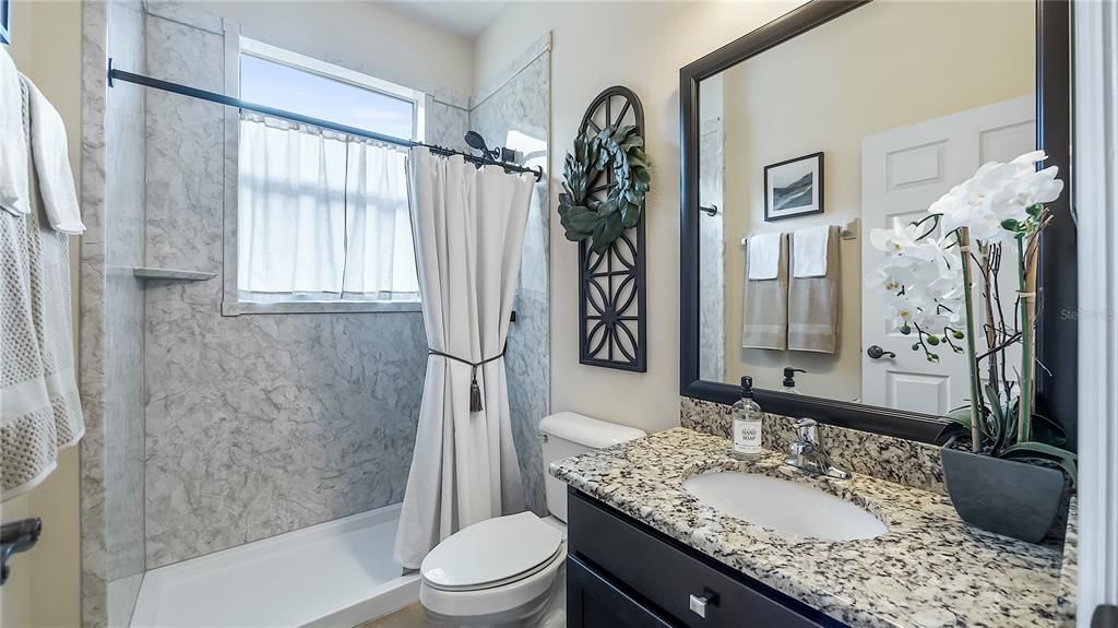 Под контрактом: $525,000 (4 спален, 2 ванн, 2271 Квадратных фут)