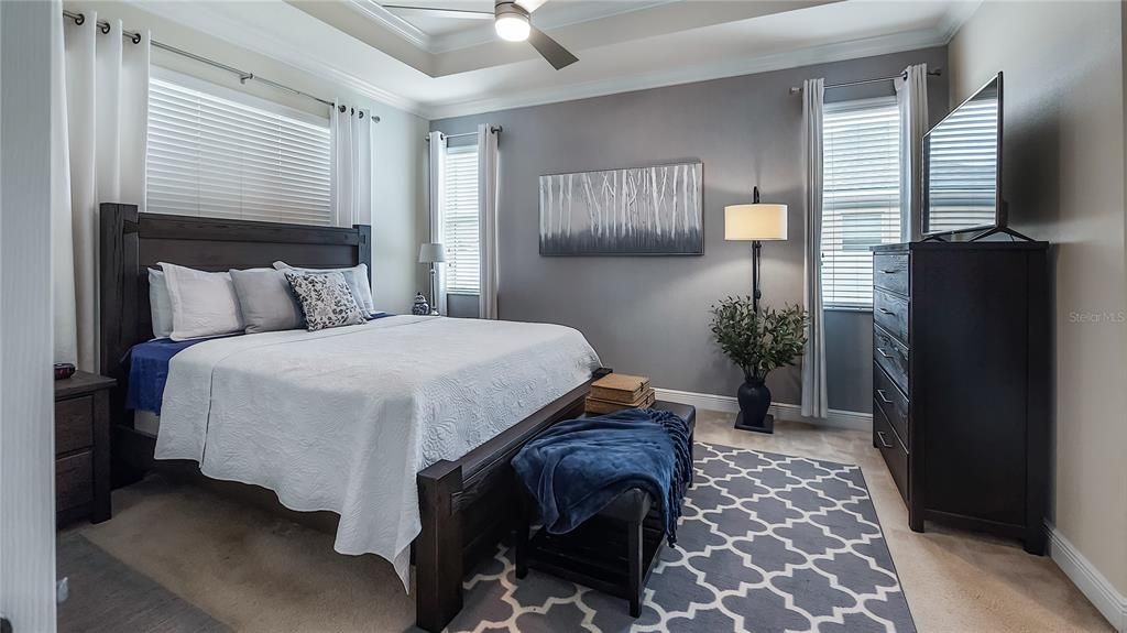 Под контрактом: $525,000 (4 спален, 2 ванн, 2271 Квадратных фут)