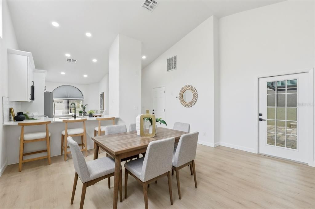 待售: $524,000 (3 贝兹, 2 浴室, 1602 平方英尺)