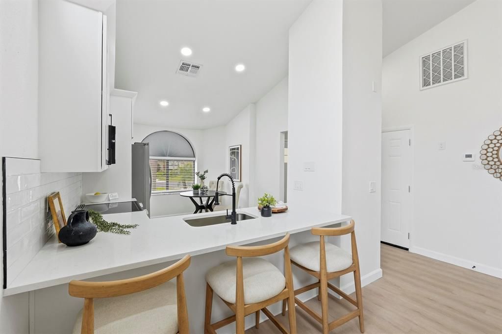 待售: $524,000 (3 贝兹, 2 浴室, 1602 平方英尺)