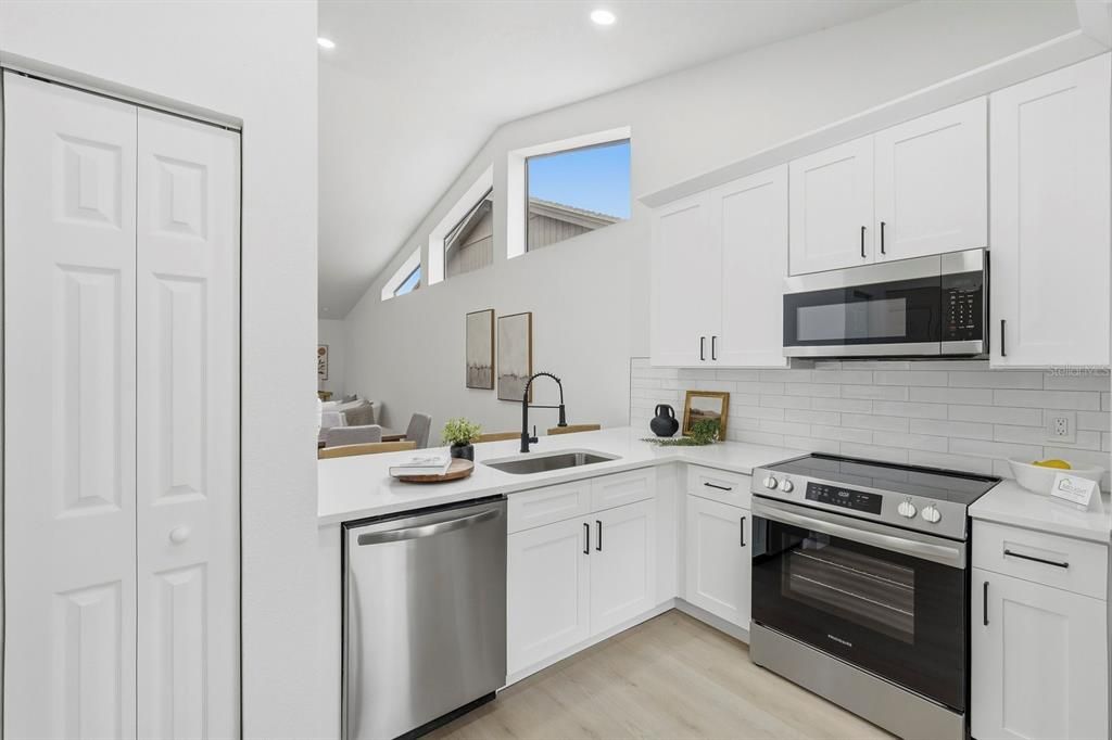 待售: $524,000 (3 贝兹, 2 浴室, 1602 平方英尺)