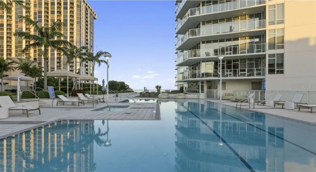 For Rent: $4,200 (1 beds, 1 baths, 859 Square Feet)