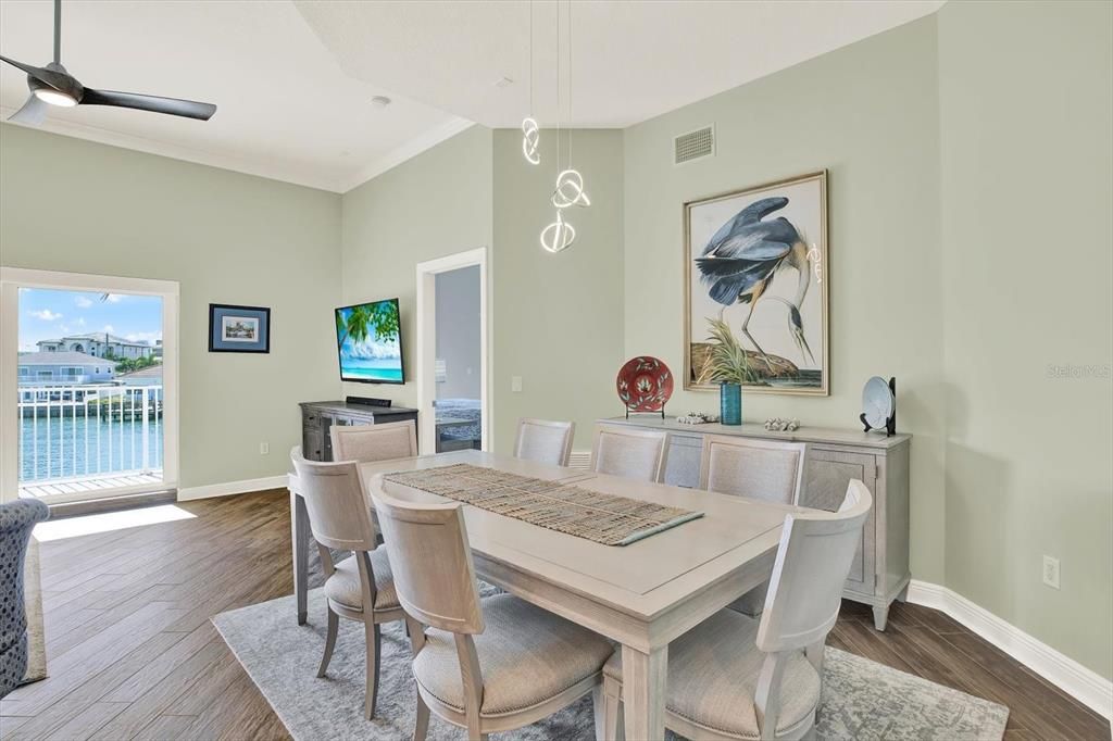 For Sale: $1,099,000 (3 beds, 3 baths, 1868 Square Feet)