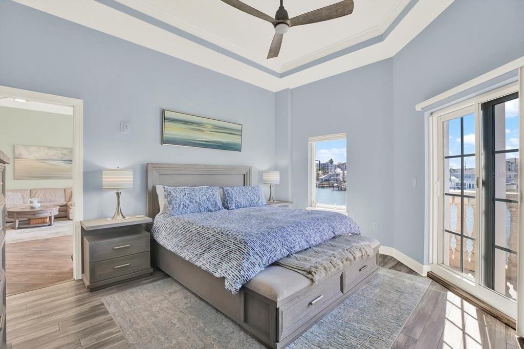 For Sale: $1,099,000 (3 beds, 3 baths, 1868 Square Feet)