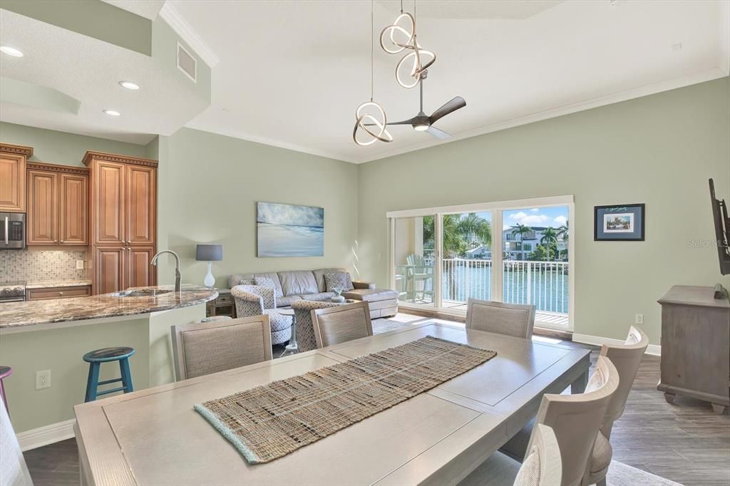 For Sale: $1,099,000 (3 beds, 3 baths, 1868 Square Feet)