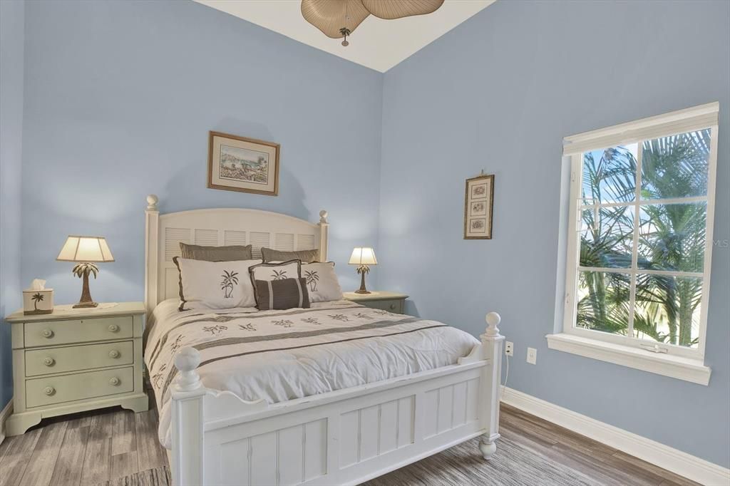 For Sale: $1,099,000 (3 beds, 3 baths, 1868 Square Feet)