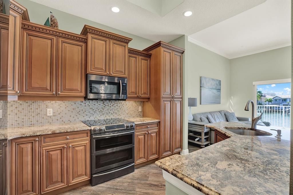 For Sale: $1,099,000 (3 beds, 3 baths, 1868 Square Feet)