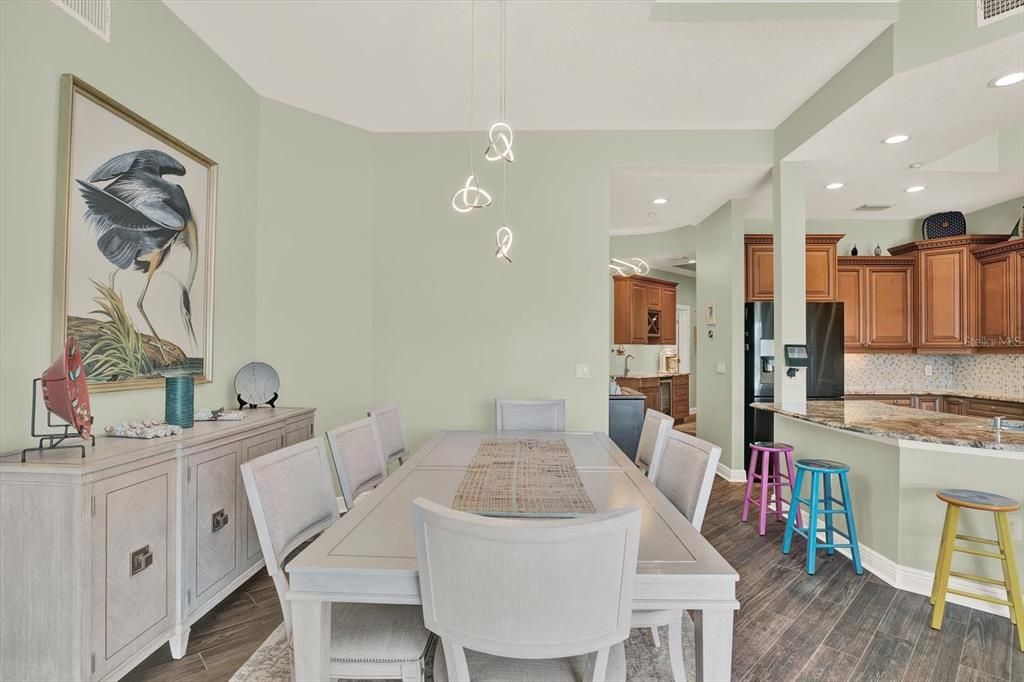 For Sale: $1,099,000 (3 beds, 3 baths, 1868 Square Feet)