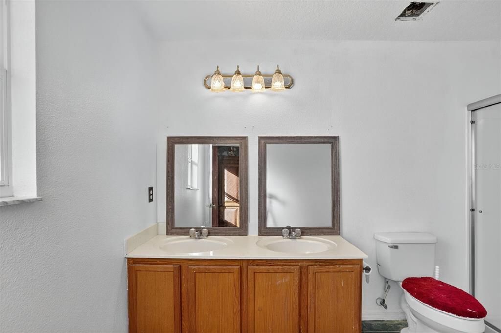 For Sale: $395,000 (3 beds, 2 baths, 2256 Square Feet)