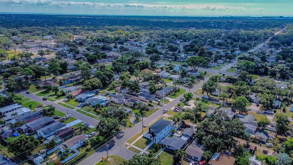 待售: $757,000 (4 贝兹, 2 浴室, 2234 平方英尺)