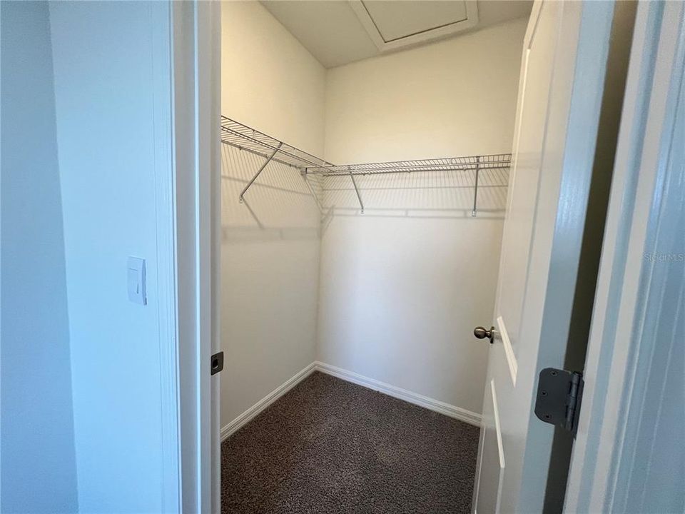 En Renta: $2,350 (3 camas, 2 baños, 1673 Pies cuadrados)