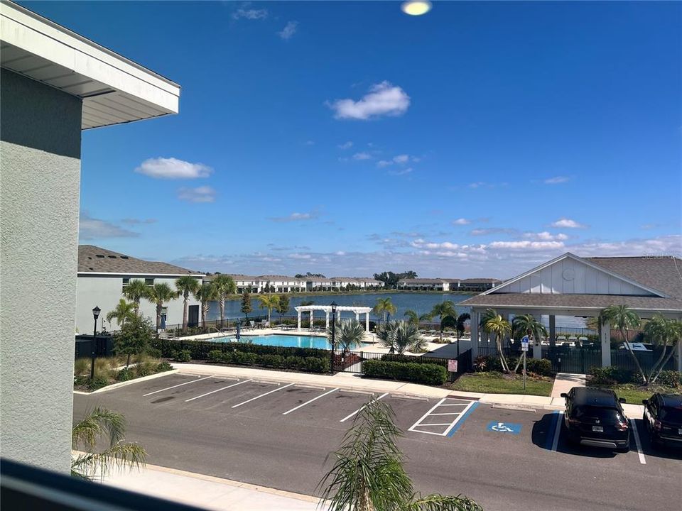 En Renta: $2,350 (3 camas, 2 baños, 1673 Pies cuadrados)