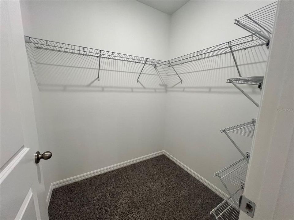 En Renta: $2,350 (3 camas, 2 baños, 1673 Pies cuadrados)