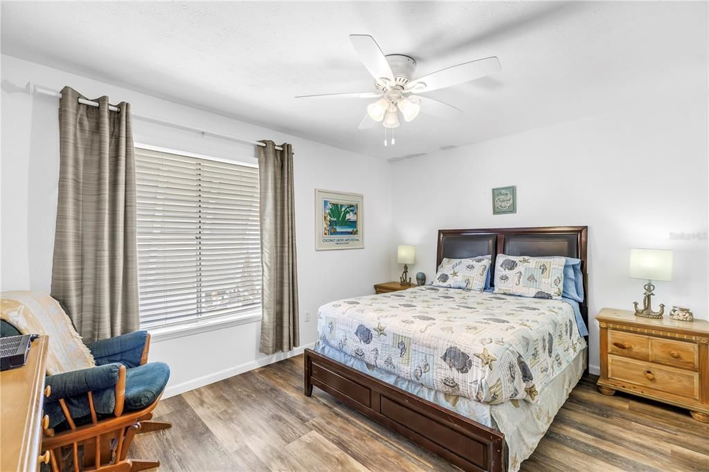 На продажу: $219,000 (1 спален, 1 ванн, 787 Квадратных фут)