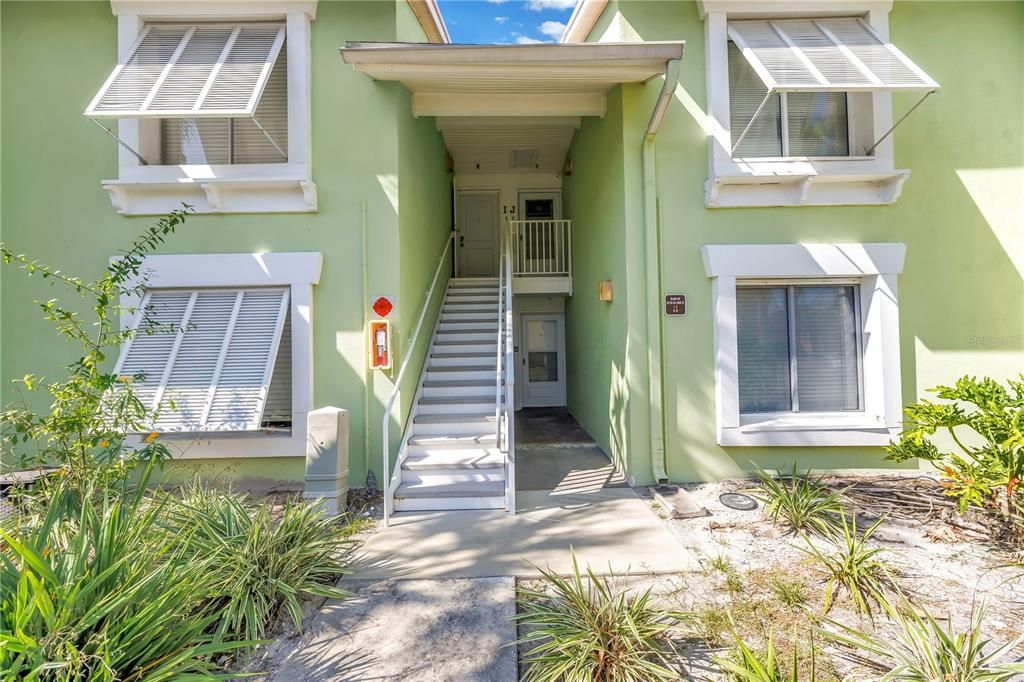 На продажу: $219,000 (1 спален, 1 ванн, 787 Квадратных фут)