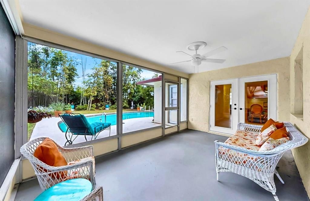 Active With Contract: $540,000 (3 beds, 2 baths, 1585 Square Feet)