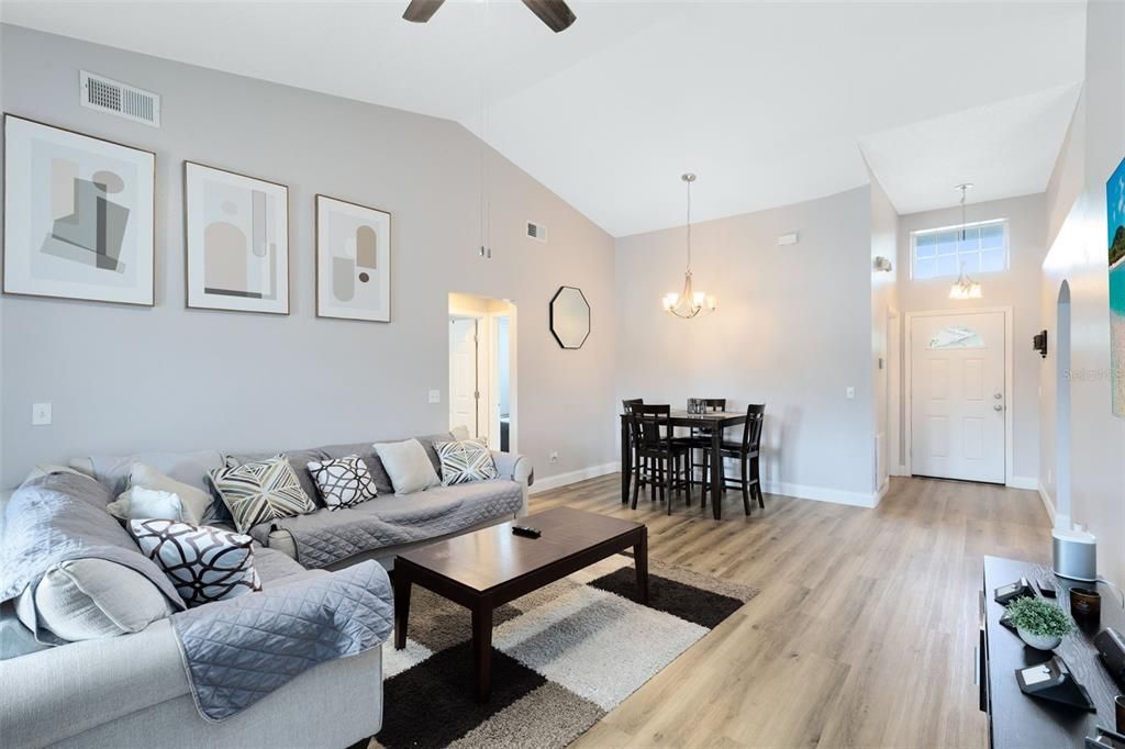 Active With Contract: $365,000 (3 beds, 2 baths, 1415 Square Feet)