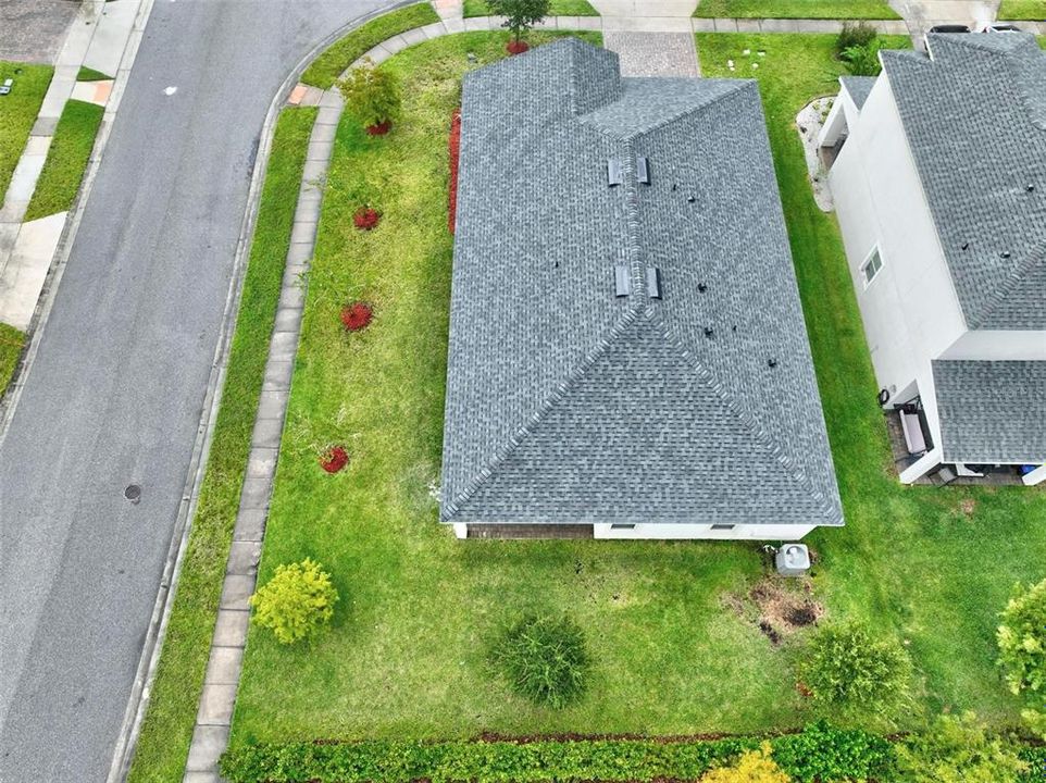 En Venta: $395,000 (4 camas, 2 baños, 1859 Pies cuadrados)