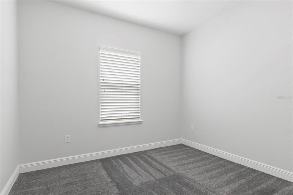 En Venta: $395,000 (4 camas, 2 baños, 1859 Pies cuadrados)