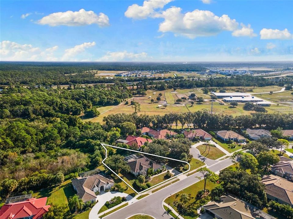 For Sale: $699,000 (3 beds, 2 baths, 2010 Square Feet)