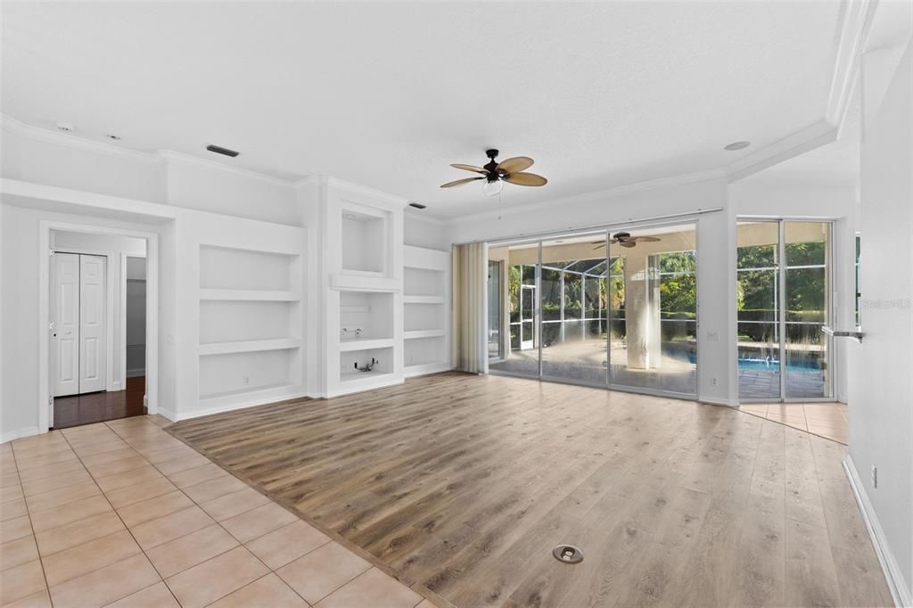 For Sale: $699,000 (3 beds, 2 baths, 2010 Square Feet)