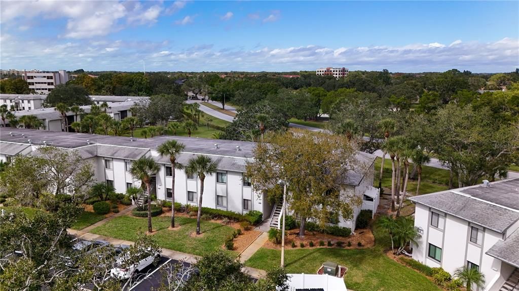 待售: $249,000 (2 贝兹, 2 浴室, 1054 平方英尺)