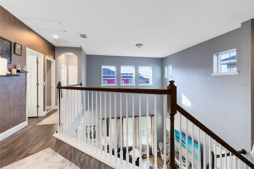 En Venta: $949,000 (5 camas, 4 baños, 3146 Pies cuadrados)