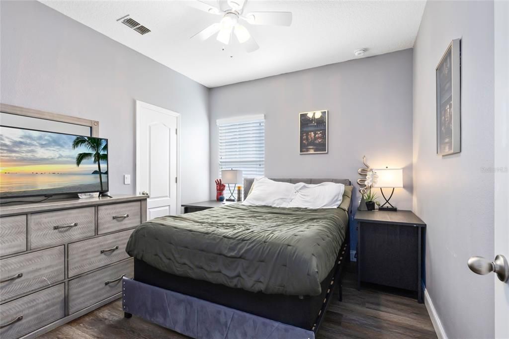 En Venta: $949,000 (5 camas, 4 baños, 3146 Pies cuadrados)