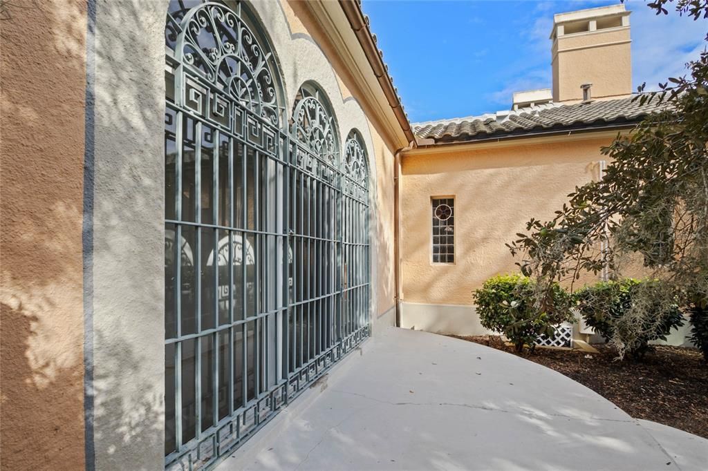 En Venta: $1,225,000 (3 camas, 3 baños, 3127 Pies cuadrados)