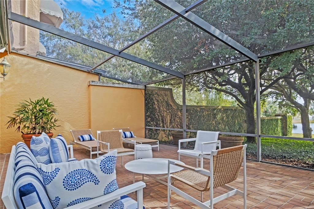 En Venta: $1,225,000 (3 camas, 3 baños, 3127 Pies cuadrados)