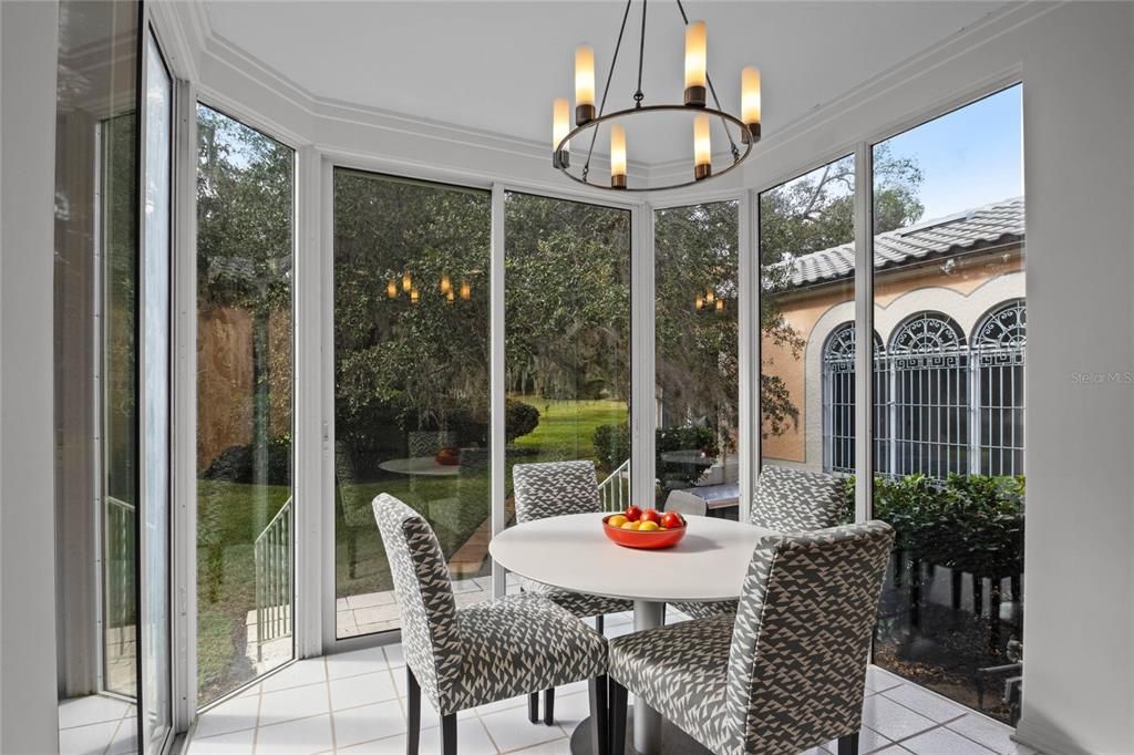 En Venta: $1,225,000 (3 camas, 3 baños, 3127 Pies cuadrados)