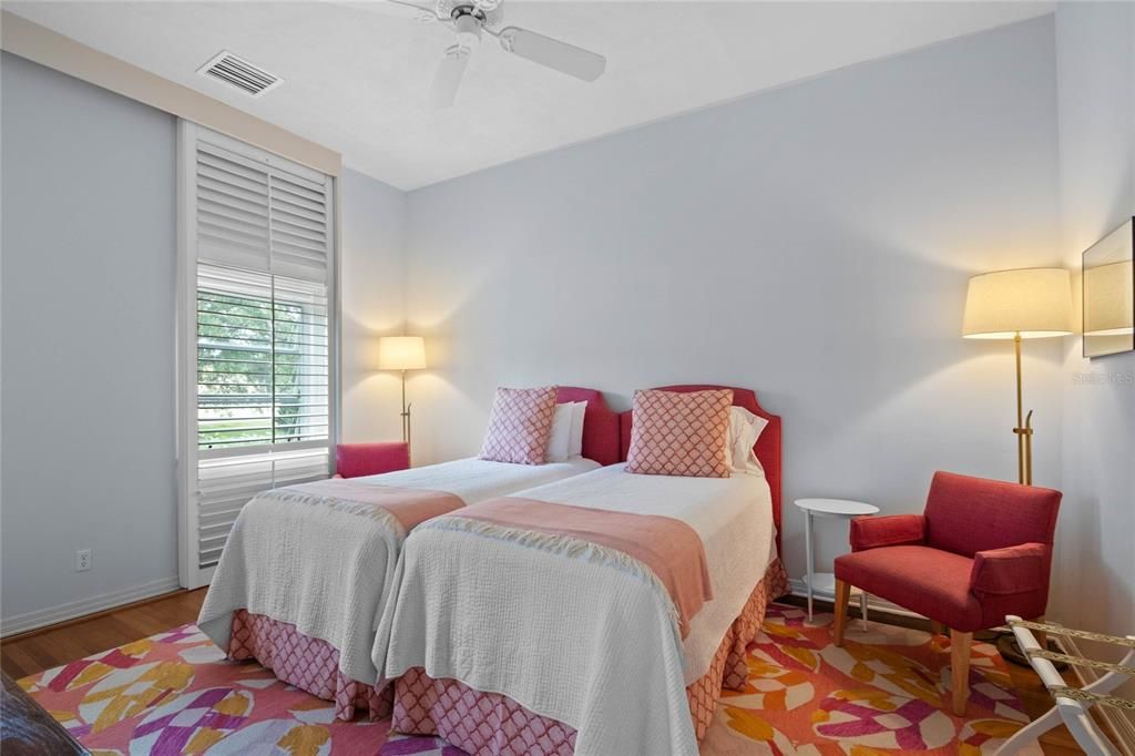 En Venta: $1,225,000 (3 camas, 3 baños, 3127 Pies cuadrados)