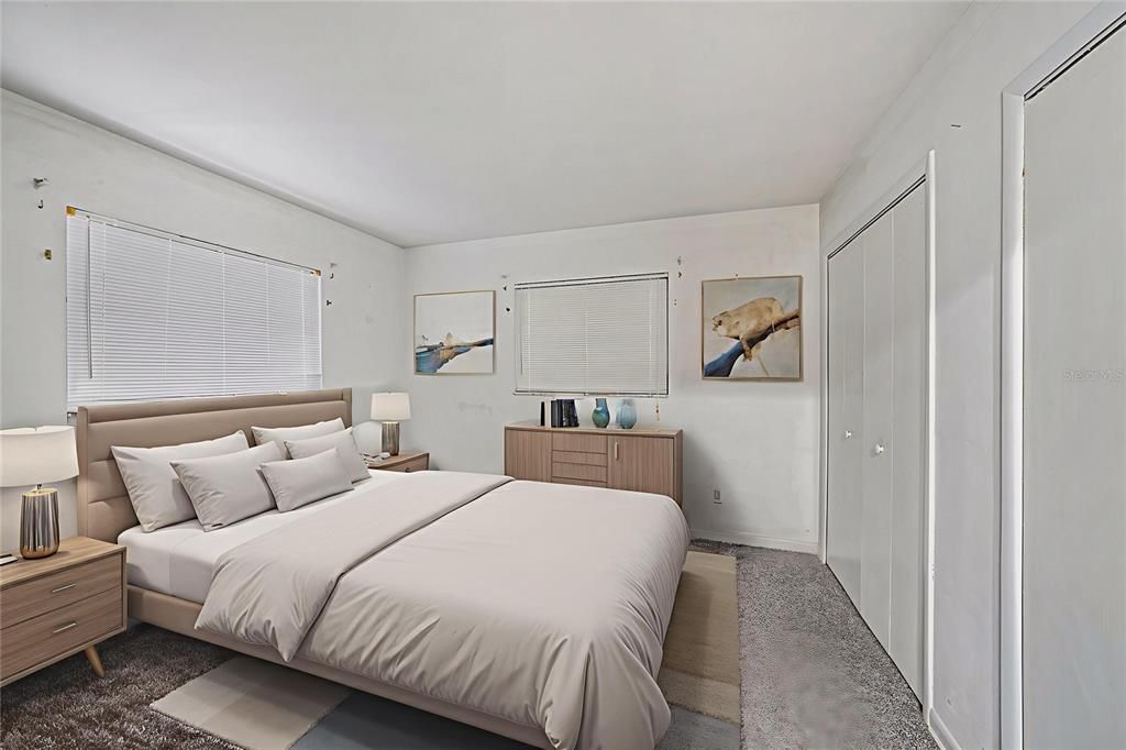 合同活跃: $375,000 (2 贝兹, 2 浴室, 1221 平方英尺)