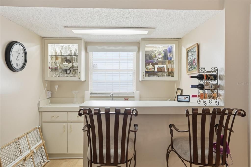 For Sale: $376,000 (3 beds, 3 baths, 1995 Square Feet)