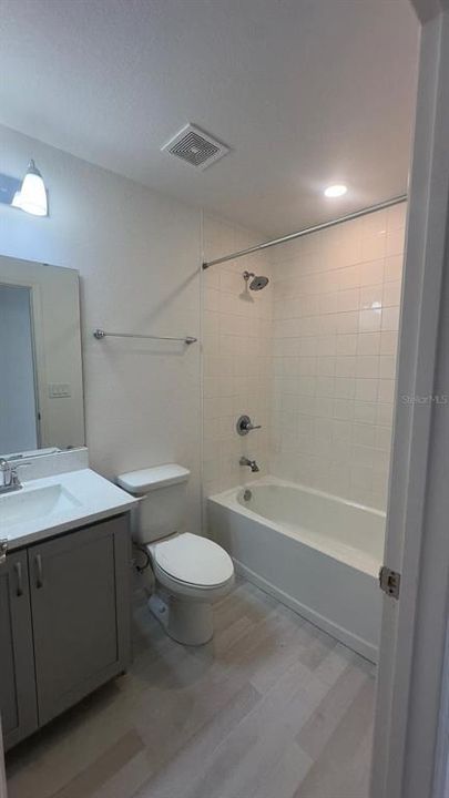 For Sale: $325,000 (3 beds, 2 baths, 1347 Square Feet)