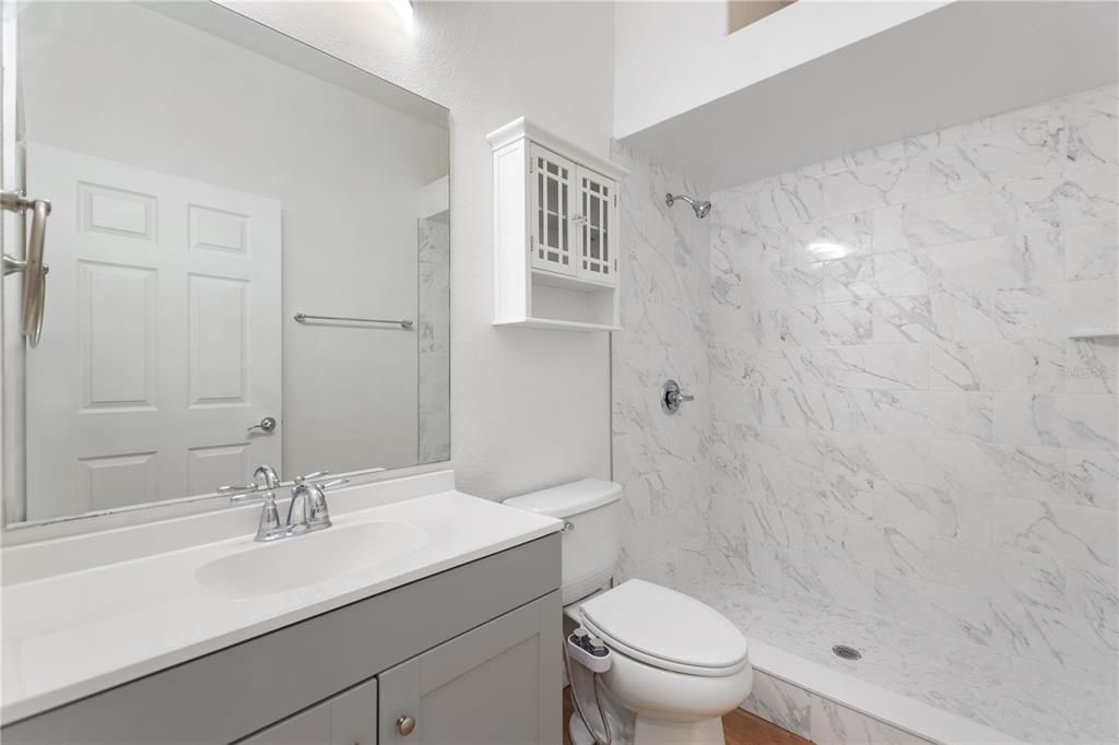 For Sale: $320,000 (2 beds, 2 baths, 1358 Square Feet)