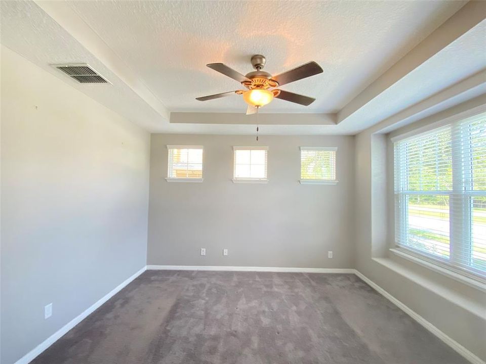 For Rent: $2,800 (3 beds, 2 baths, 1878 Square Feet)