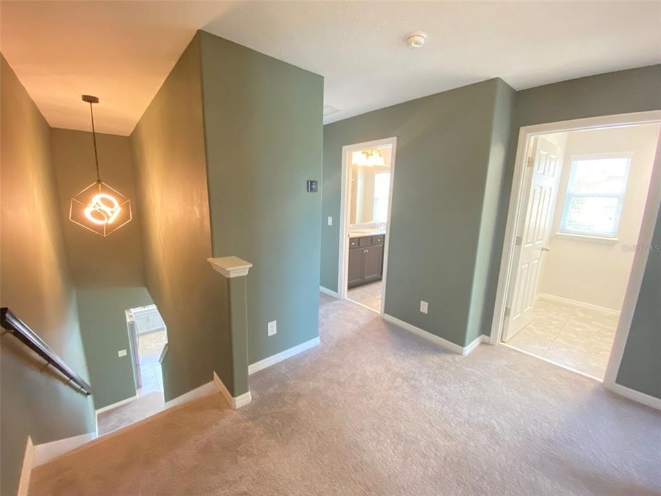 For Rent: $2,800 (3 beds, 2 baths, 1878 Square Feet)