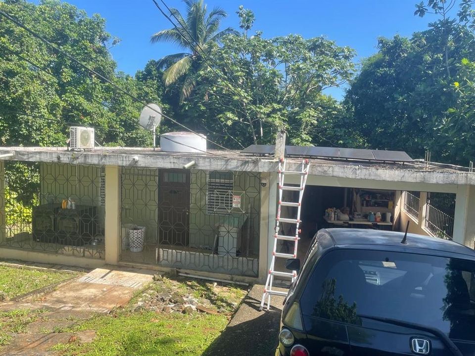 На продажу: $150,000 (3 спален, 1 ванн, 1965 Квадратных фут)