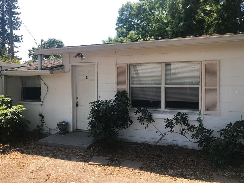 For Rent: $1,395 (1 beds, 1 baths, 950 Square Feet)